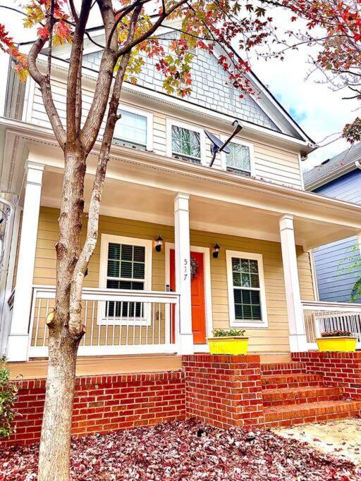 Entire Home Downtown Atl! Walk To Gwcc And More! Atlanta Eksteriør billede