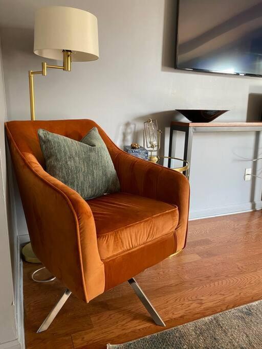 Entire Home Downtown Atl! Walk To Gwcc And More! Atlanta Eksteriør billede