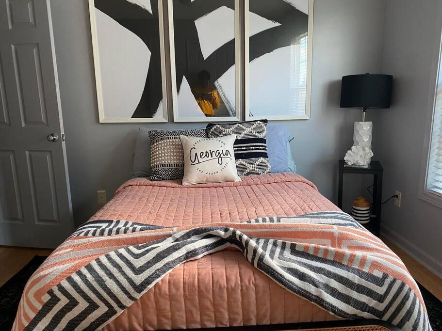 Entire Home Downtown Atl! Walk To Gwcc And More! Atlanta Eksteriør billede