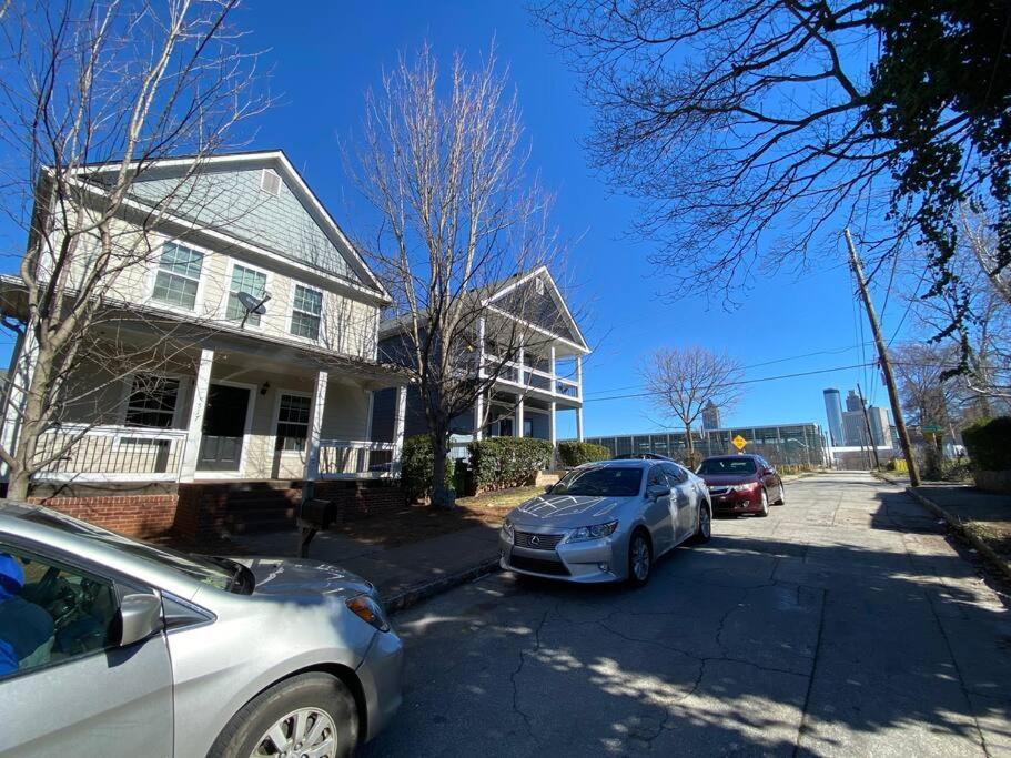 Entire Home Downtown Atl! Walk To Gwcc And More! Atlanta Eksteriør billede